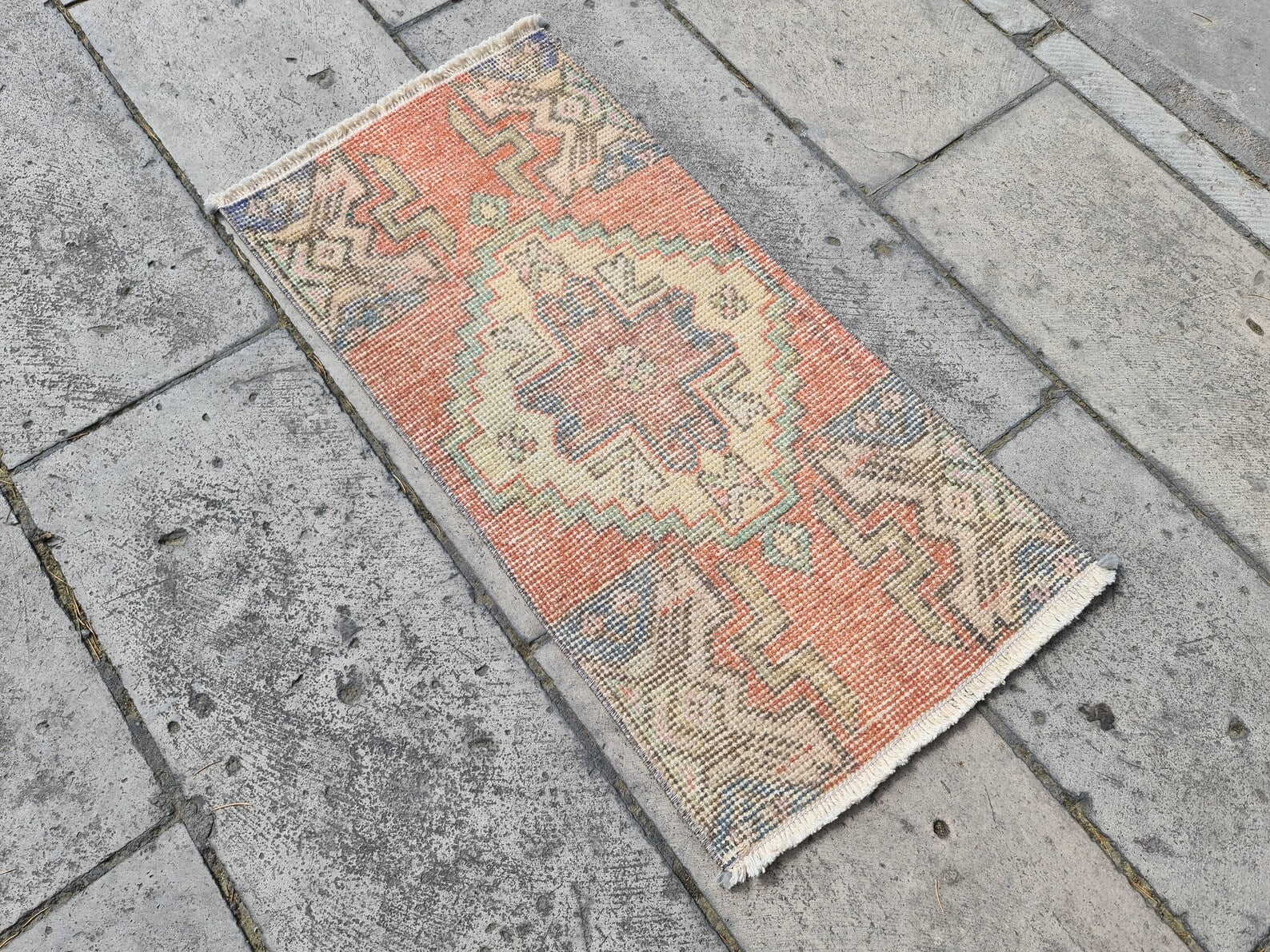 Vintage Turkish Mini Rug 1.4 x 3 ft