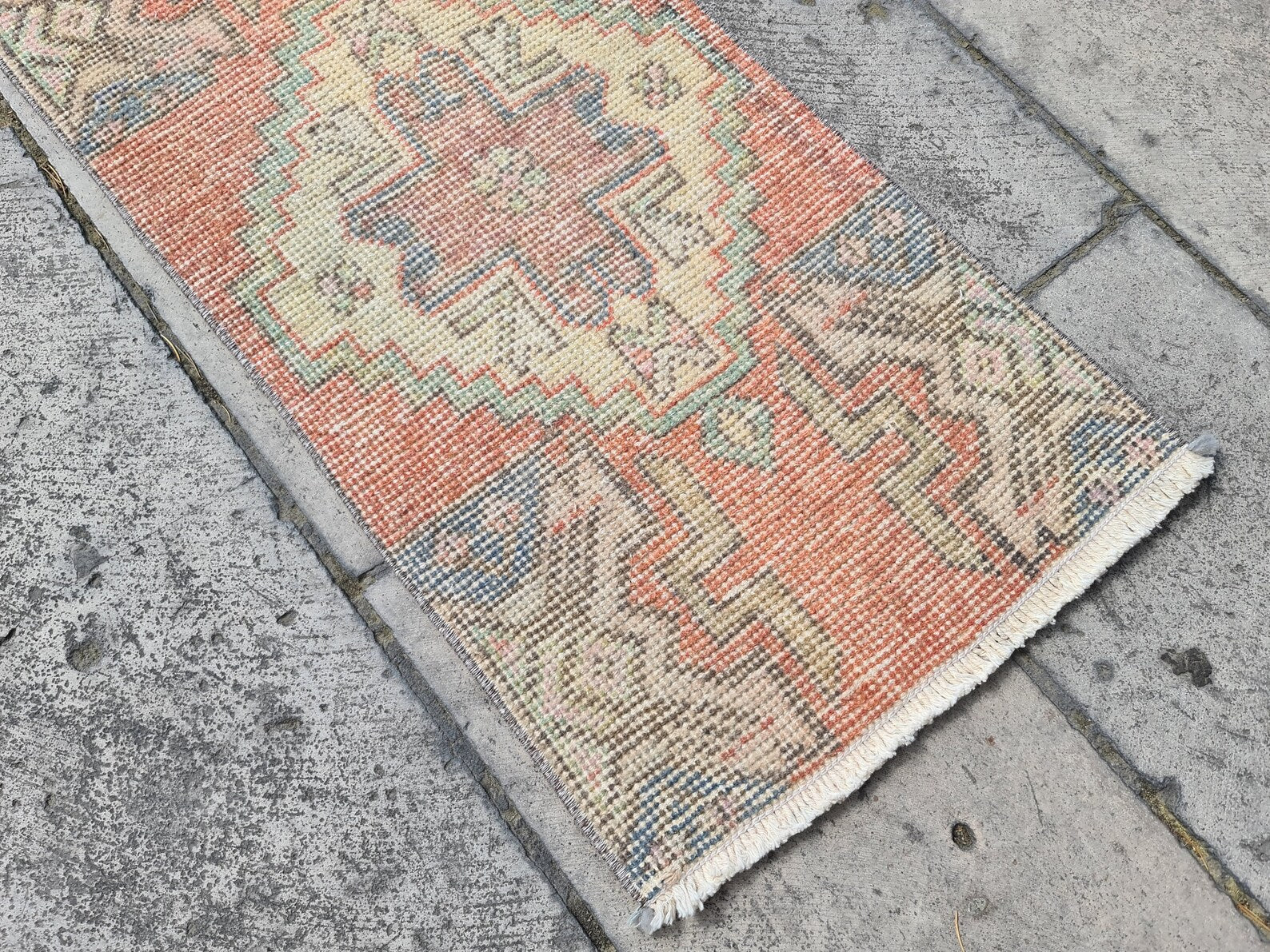 Vintage Turkish Mini Rug 1.4 x 3 ft