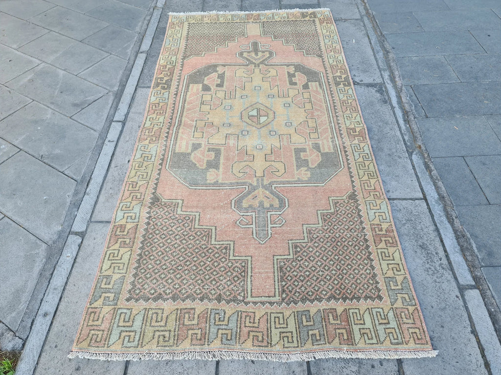 Vintage Turkish Accent Area rug 4 x 8.3 ft