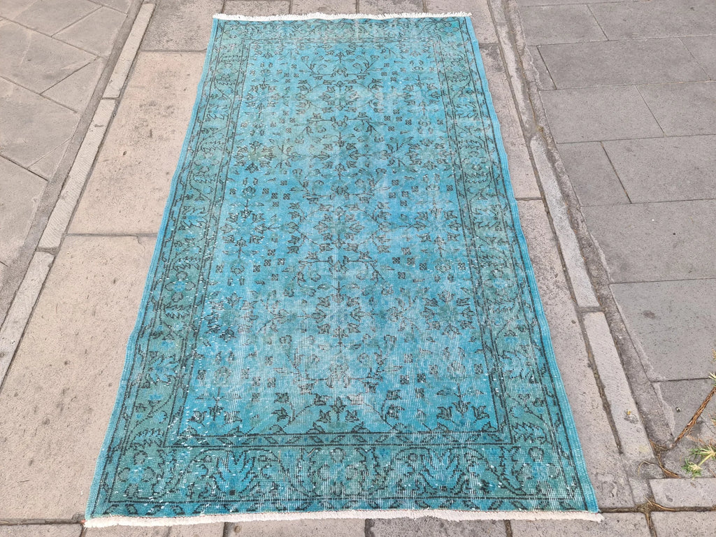 Vintage Turkish Accent Area rug 3.7 x 6.8 ft
