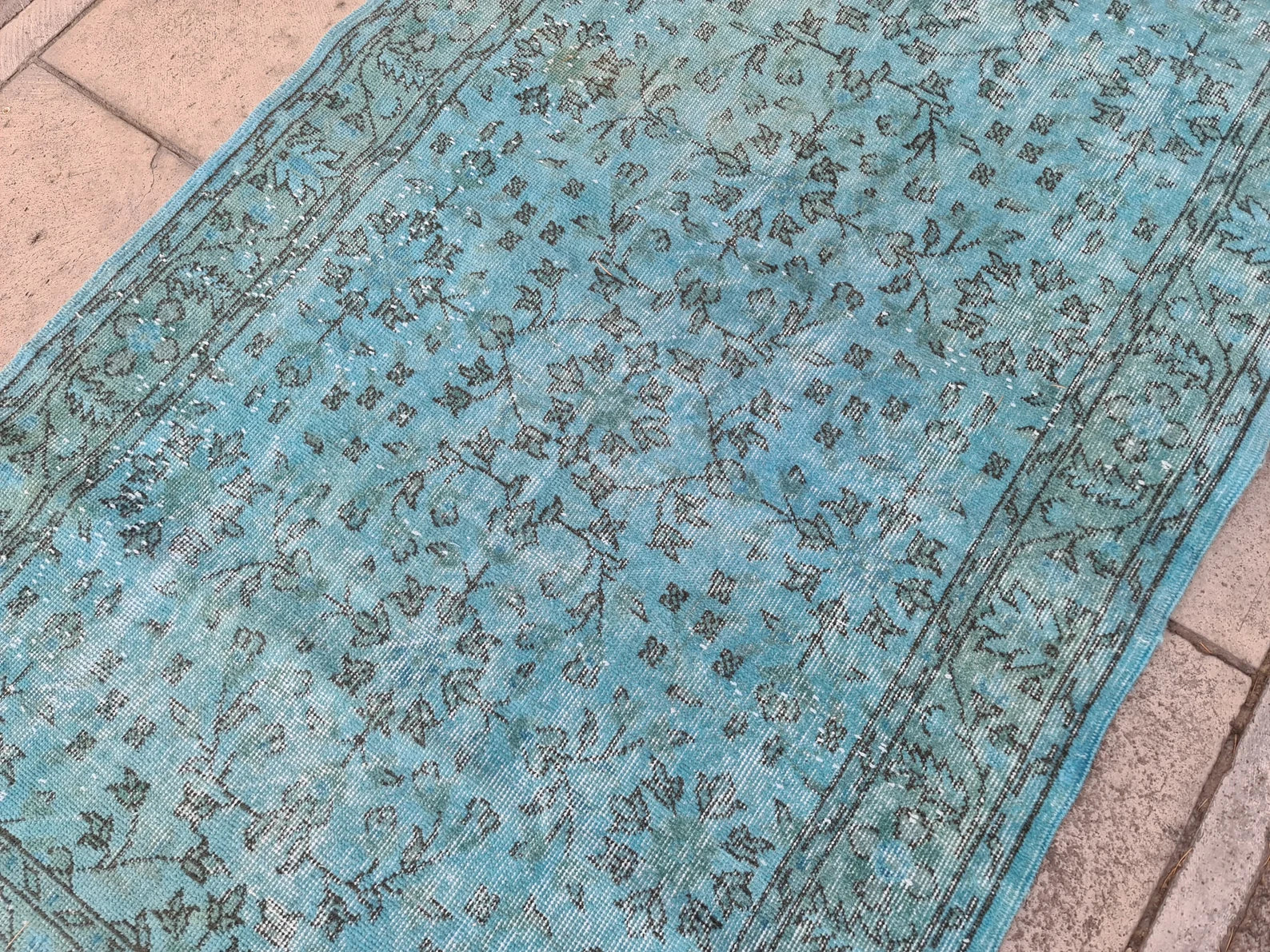 Vintage Turkish Accent Area rug 3.7 x 6.8 ft