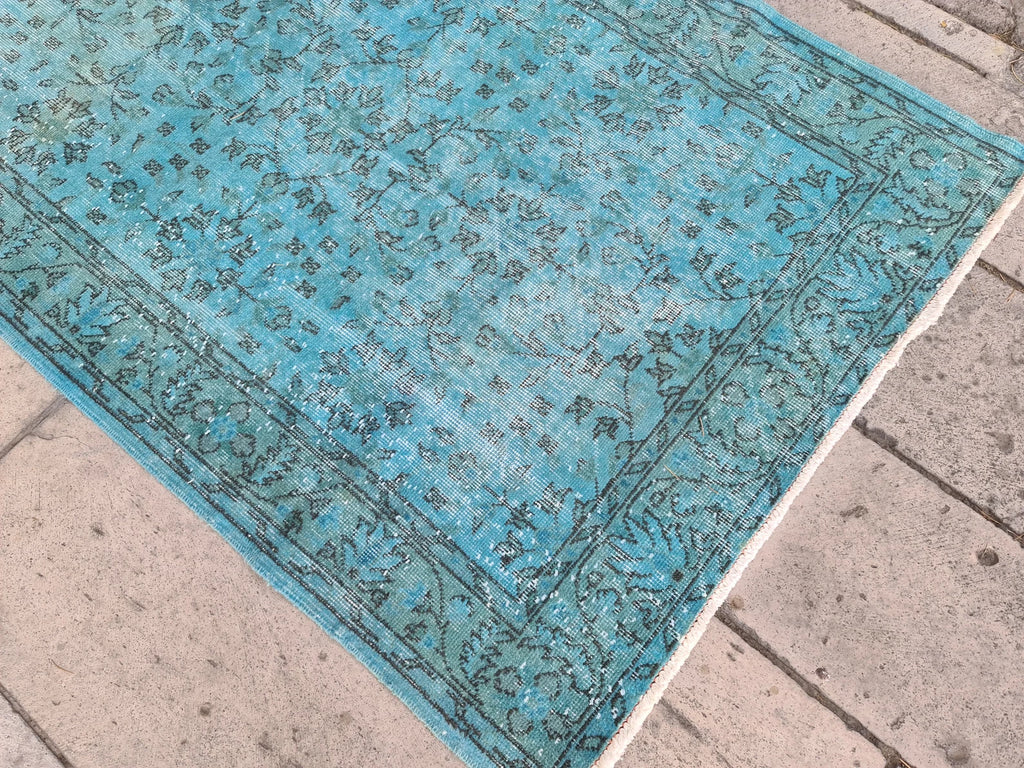Vintage Turkish Accent Area rug 3.7 x 6.8 ft