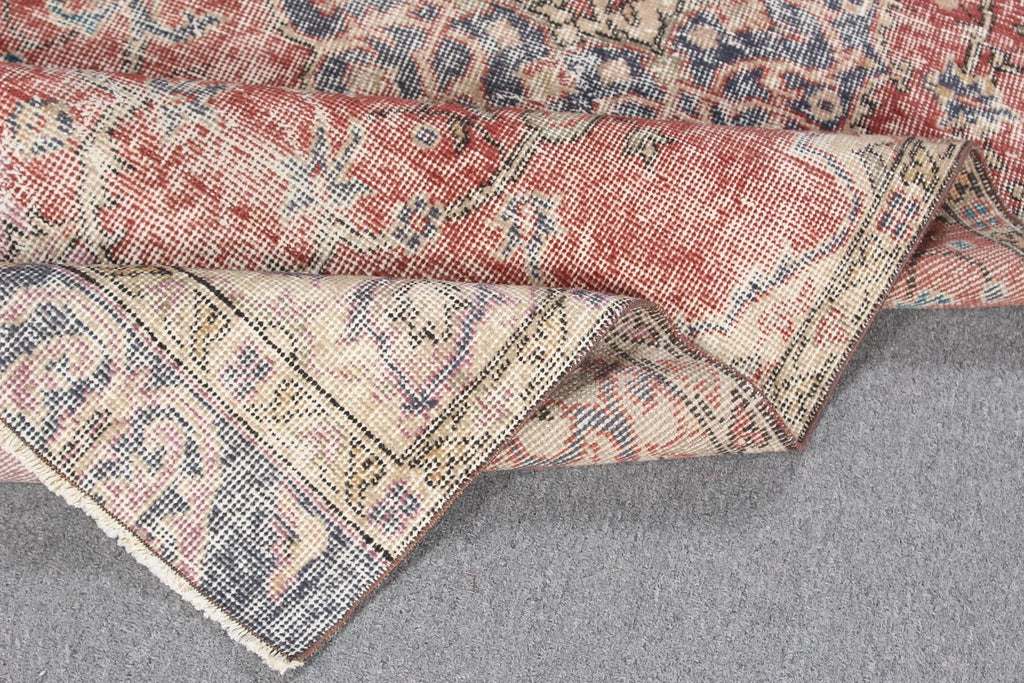 Vintage Turkish Runner Rug 2.8 x 6.8 ft