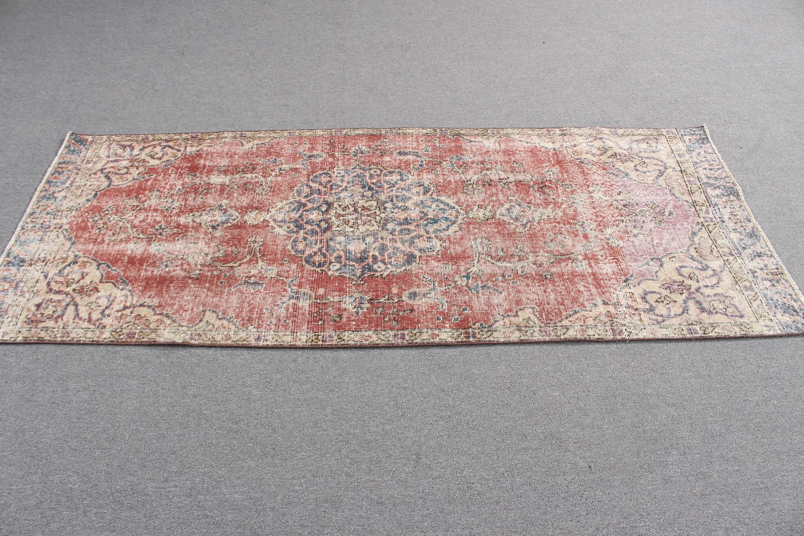 Vintage Turkish Runner Rug 2.8 x 6.8 ft