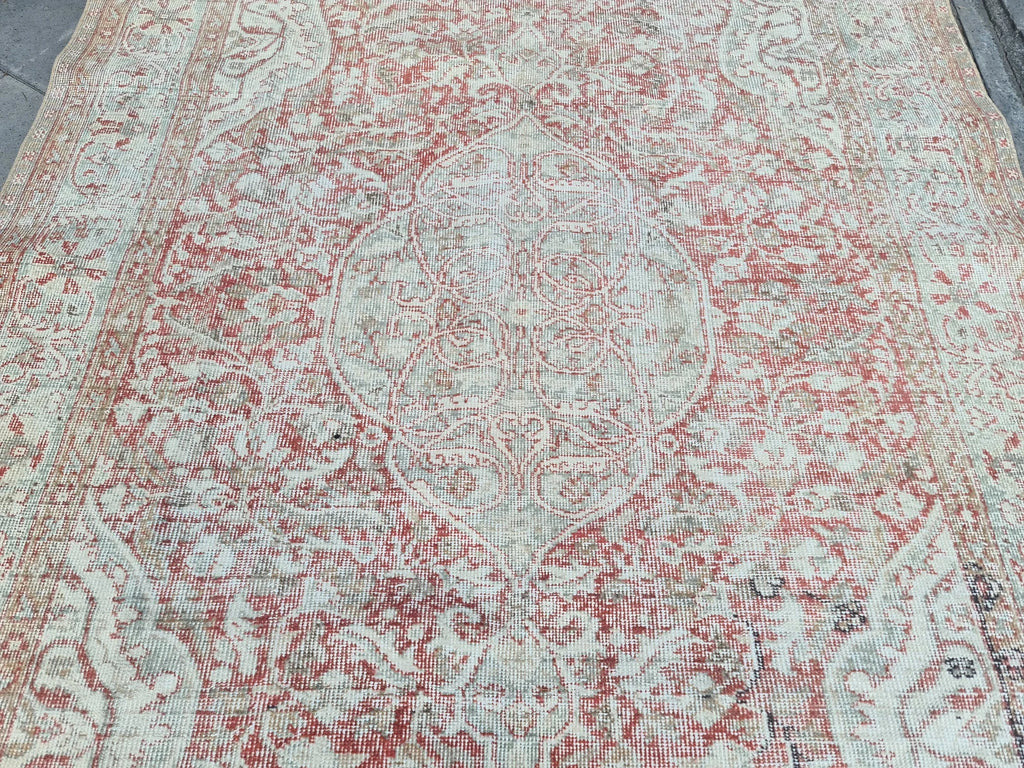 XL Vintage Turkish Accent Area Rug 5.5 x 9.2 ft