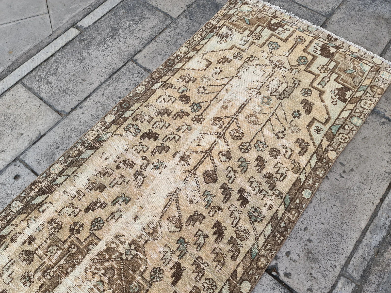 Vintage Turkish Runner Rug 3 x 9.6 ft