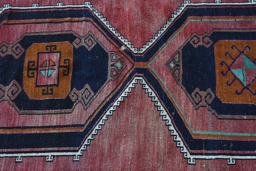 Vintage Turkish Accent Area rug 2.7 x 5.8 ft