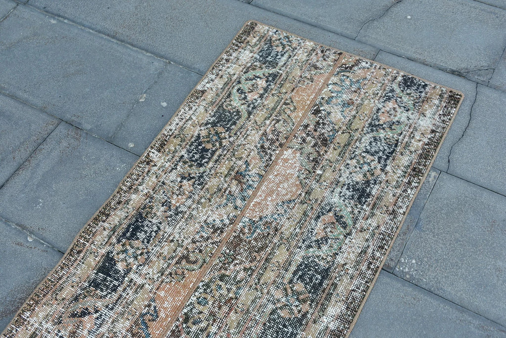 Vintage Turkish Runner Rug 2.1 x 5.6 ft