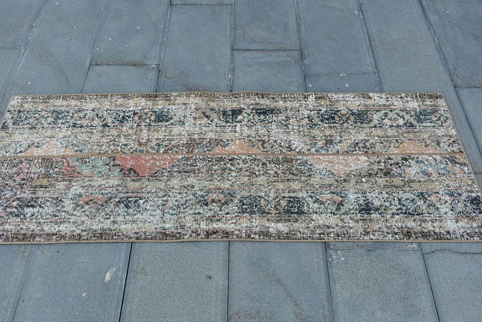 Vintage Turkish Runner Rug 2.1 x 5.6 ft