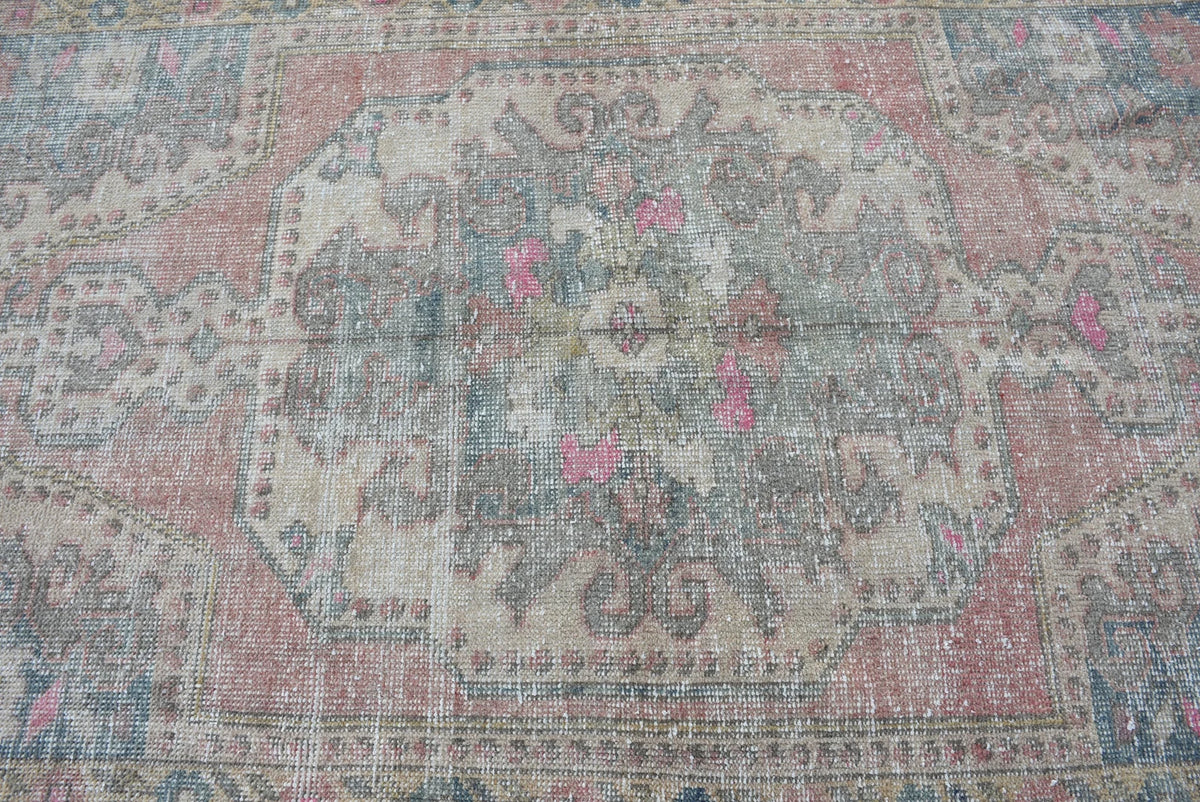 Vintage Turkish Accent Area Rug 3.7 x 6.9 ft