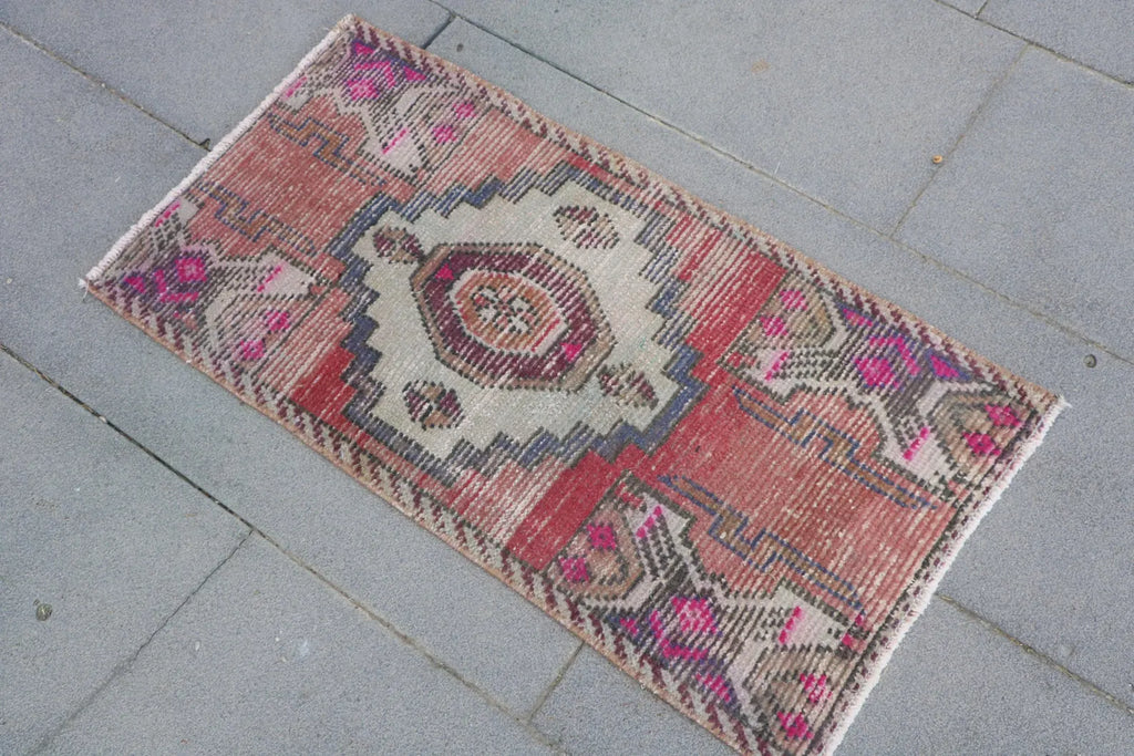 Vintage Turkish Mini Rug 1.4 x 2.9 ft