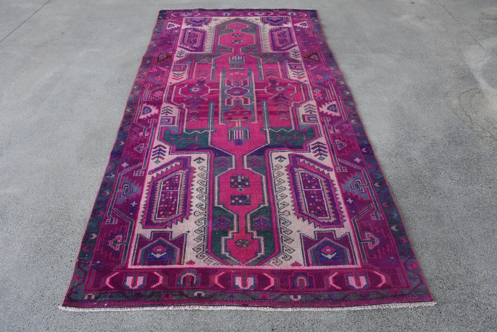 Vintage Turkish Accent Area rug 4.2 x 8.8 ft