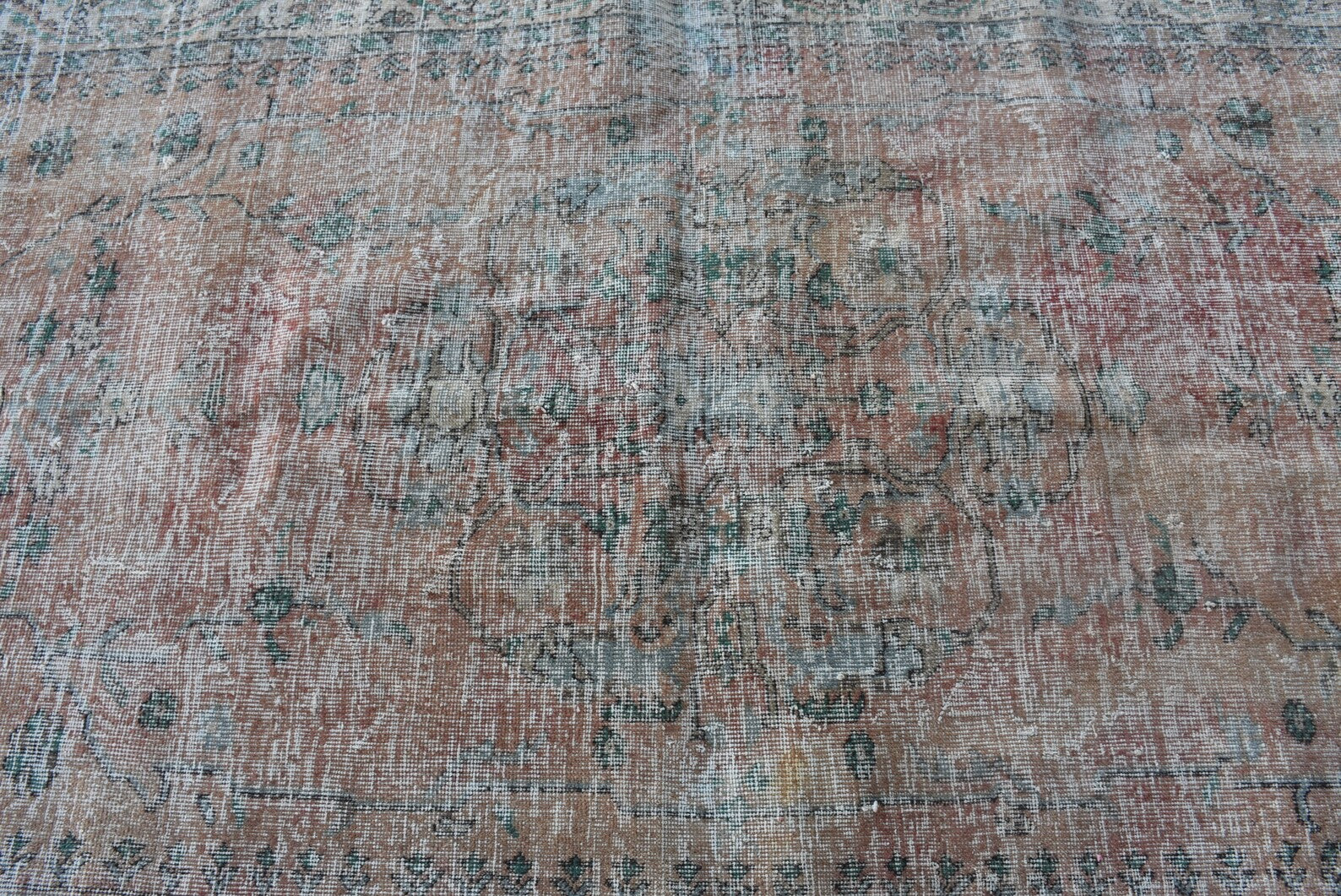 XL Vintage Turkish Accent Area Rug 5 x 8 ft