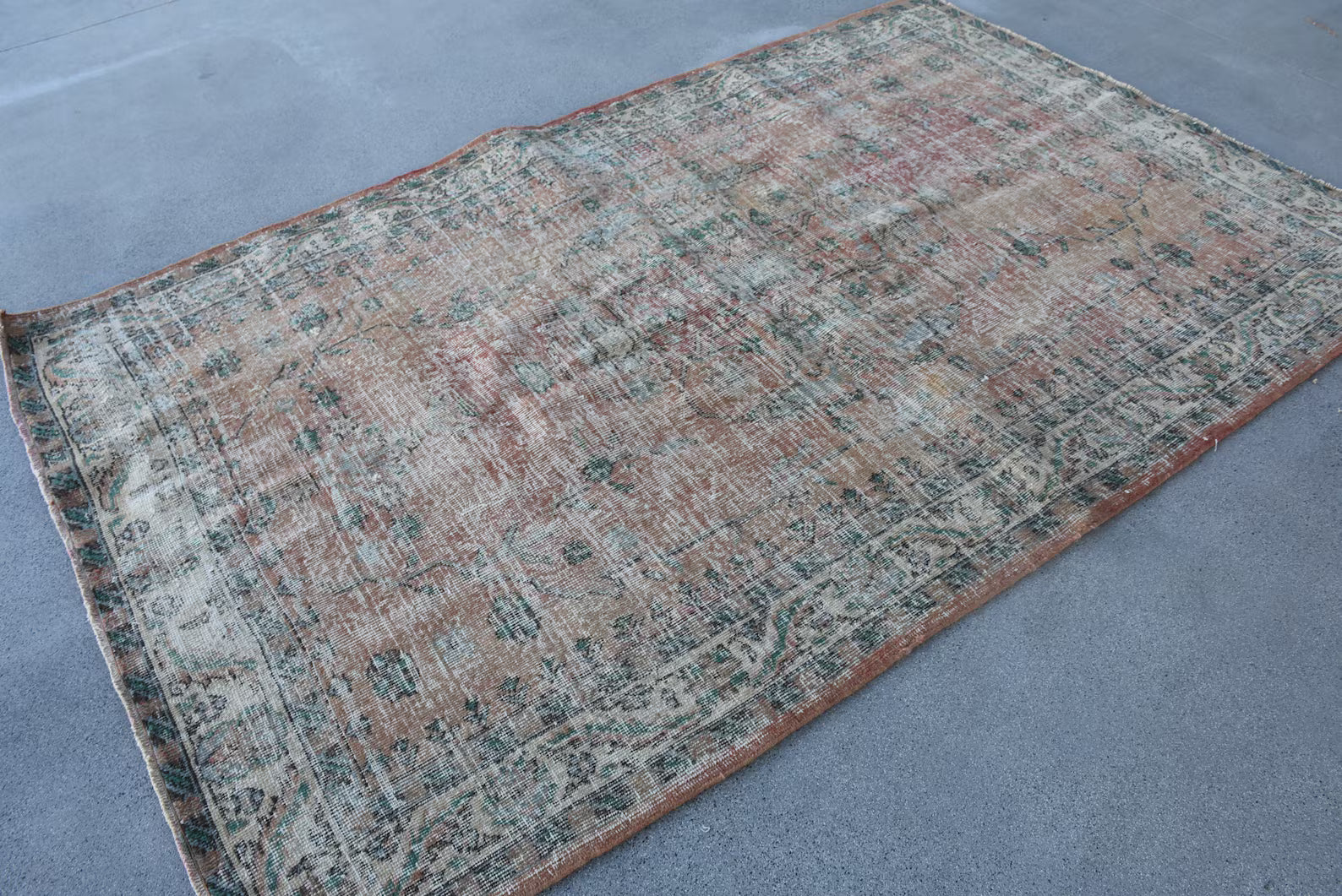 XL Vintage Turkish Accent Area Rug 5 x 8 ft