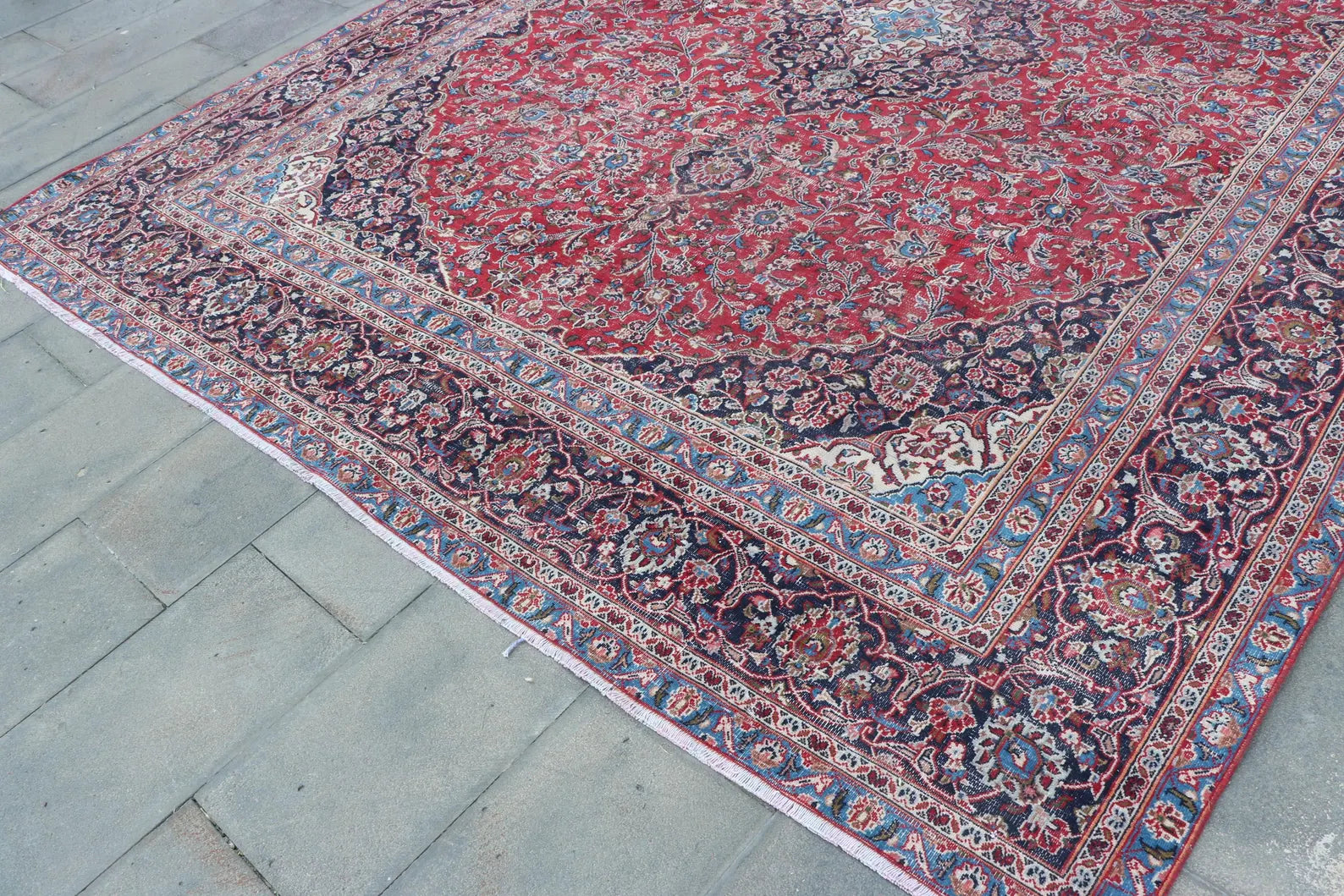 XL Vintage Persian Accent Area Rug  8.9 x 11.8 ft