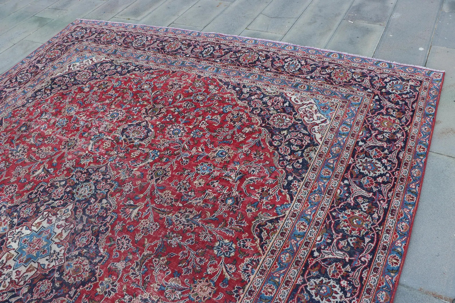XL Vintage Persian Accent Area Rug  8.9 x 11.8 ft
