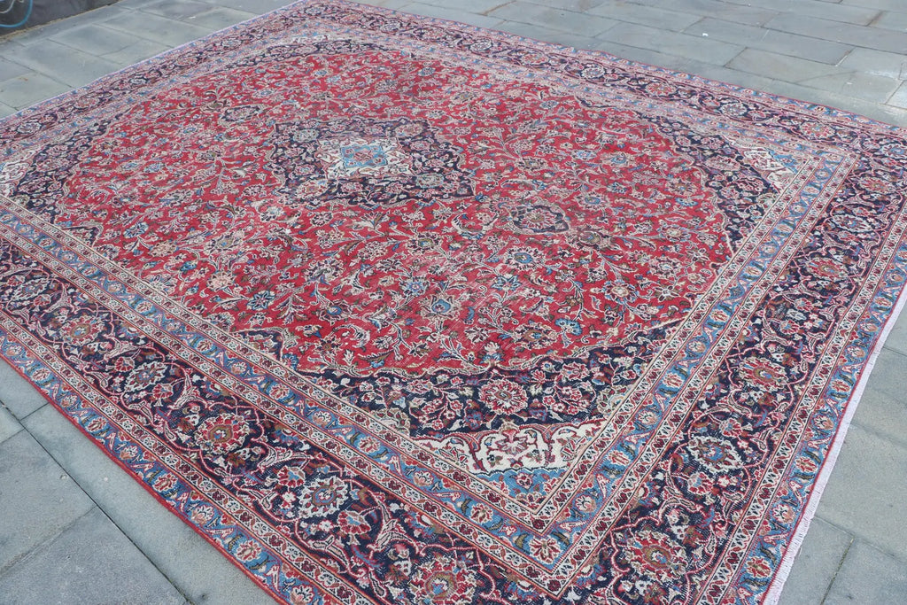 XL Vintage Persian Accent Area Rug  8.9 x 11.8 ft