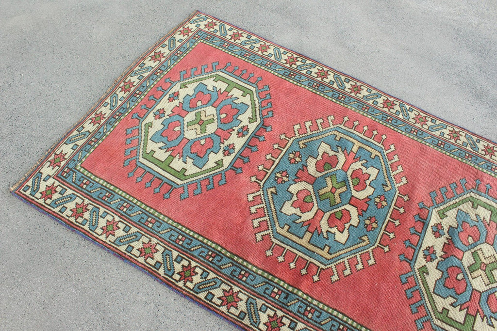 Vintage Turkish Accent Area rug 3.5 x 6 ft