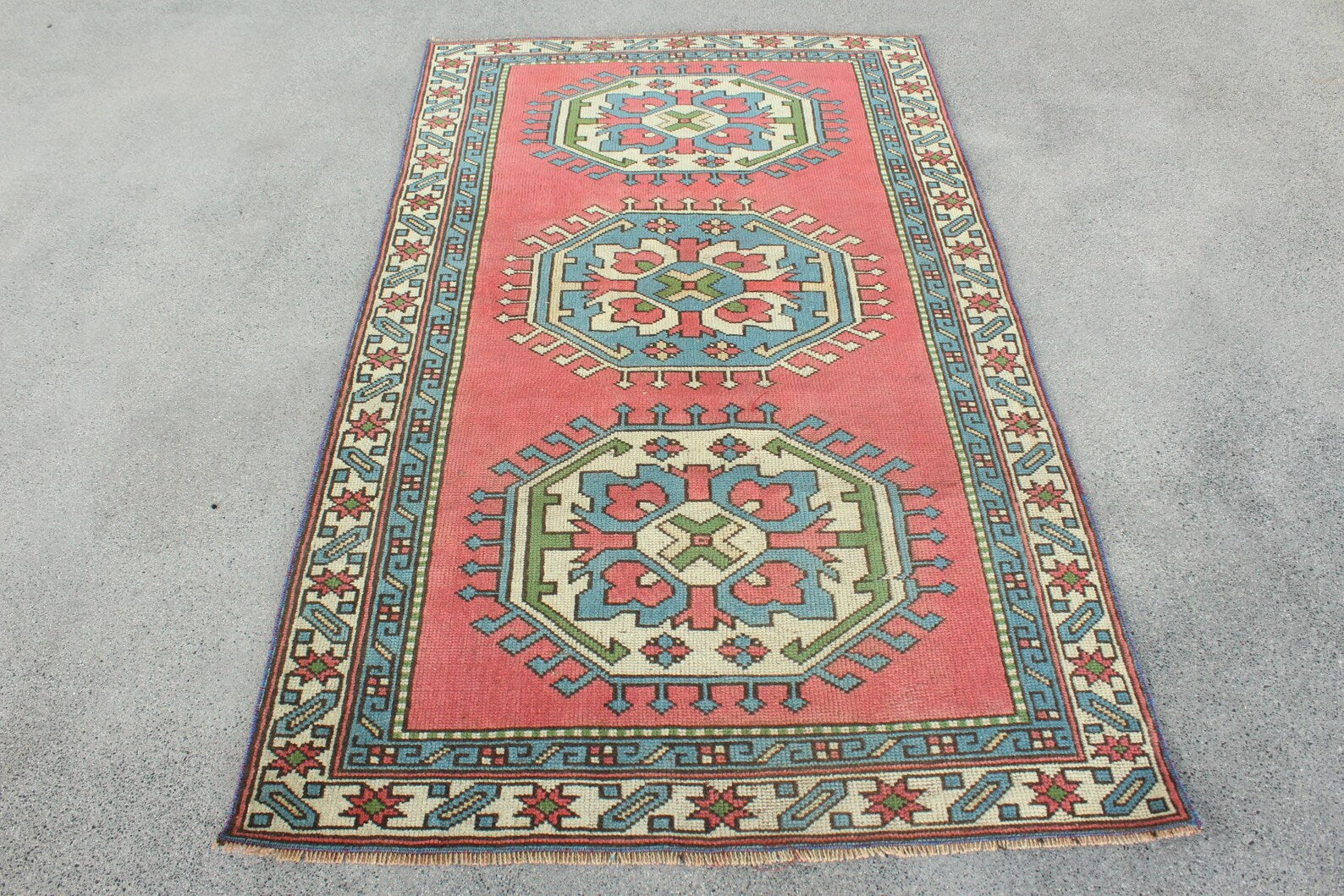 Vintage Turkish Accent Area rug 3.5 x 6 ft