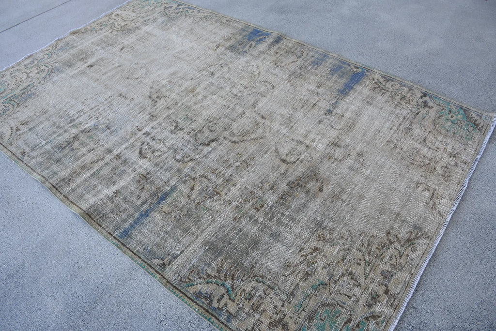 XL Vintage Turkish Accent Area Rug 5.1 x 7.7 ft