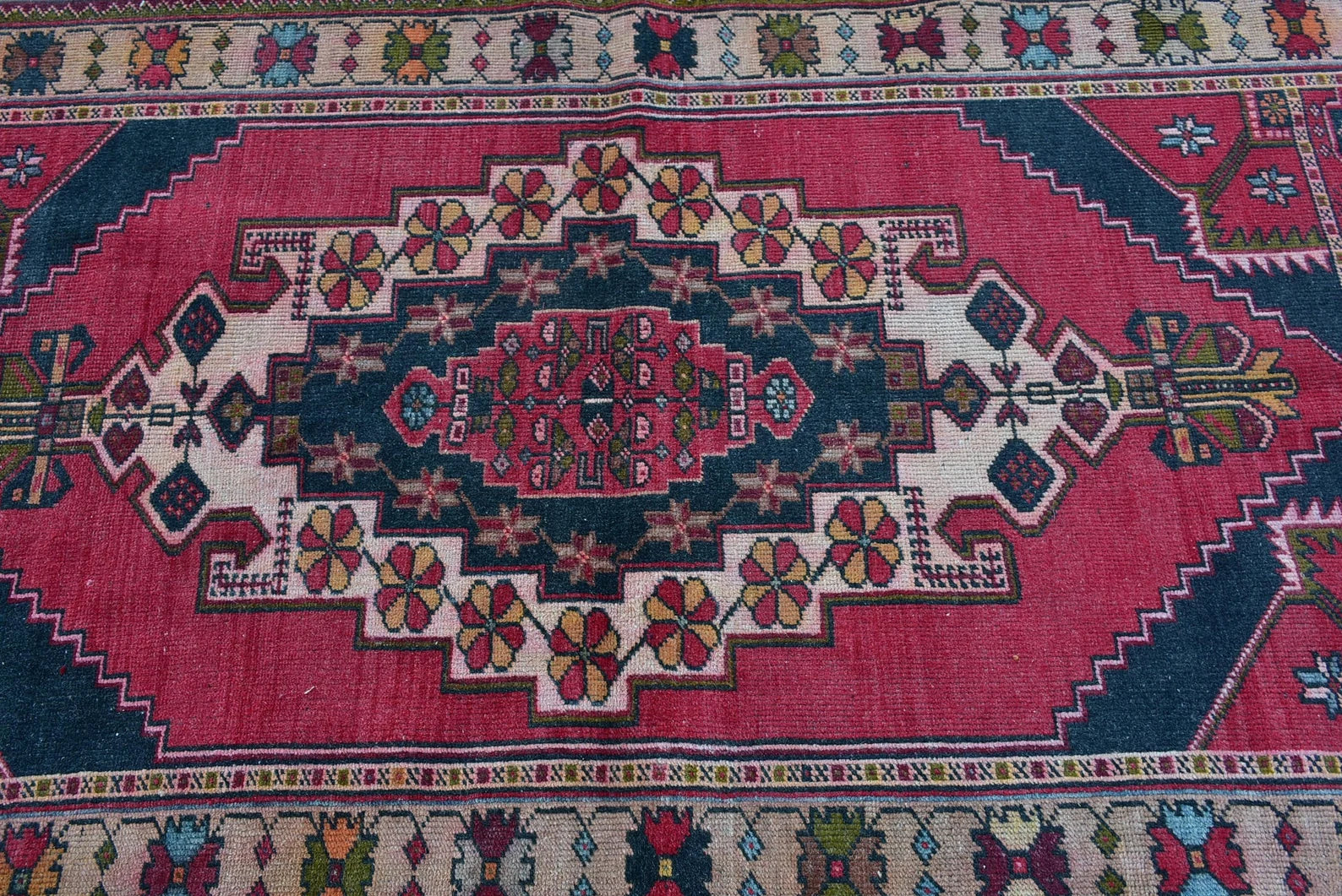 Vintage Turkish Accent Area rug 4 x 7.4 ft