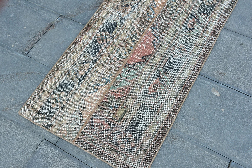 Vintage Turkish Runner Rug 2.1 x 5.6 ft