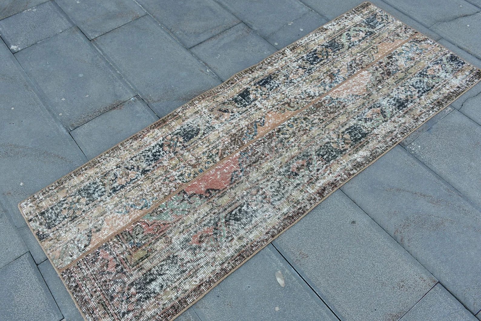 Vintage Turkish Runner Rug 2.1 x 5.6 ft