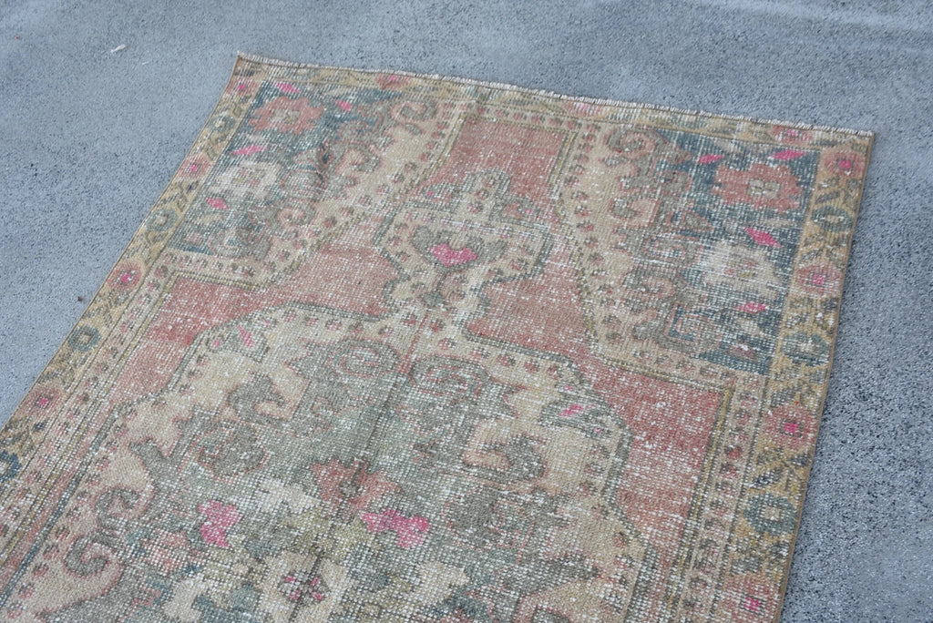 Vintage Turkish Accent Area rug 3.7 x 6.9 ft