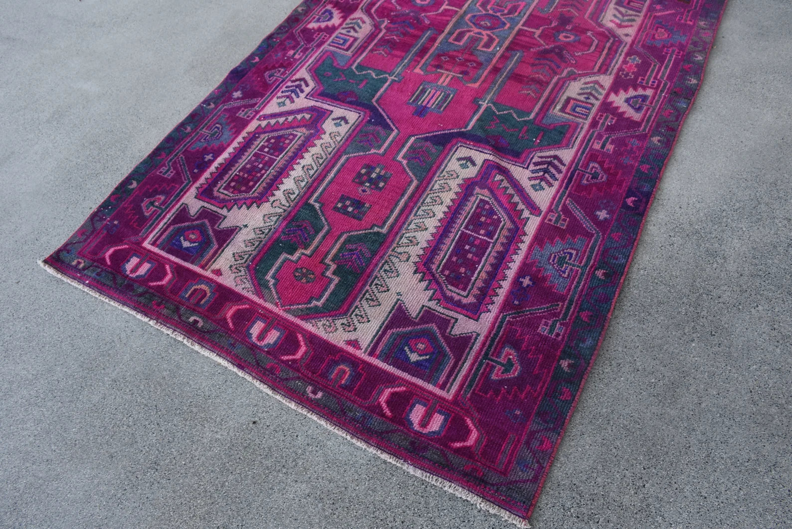 Vintage Turkish Accent Area rug 4.2 x 8.8 ft