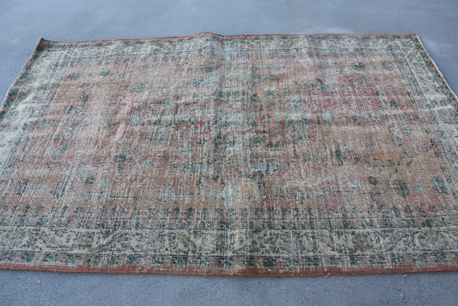XL Vintage Turkish Accent Area Rug 5 x 8 ft