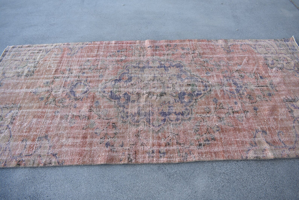 Vintage Turkish Accent Area rug 4.1 x 8.8 ft