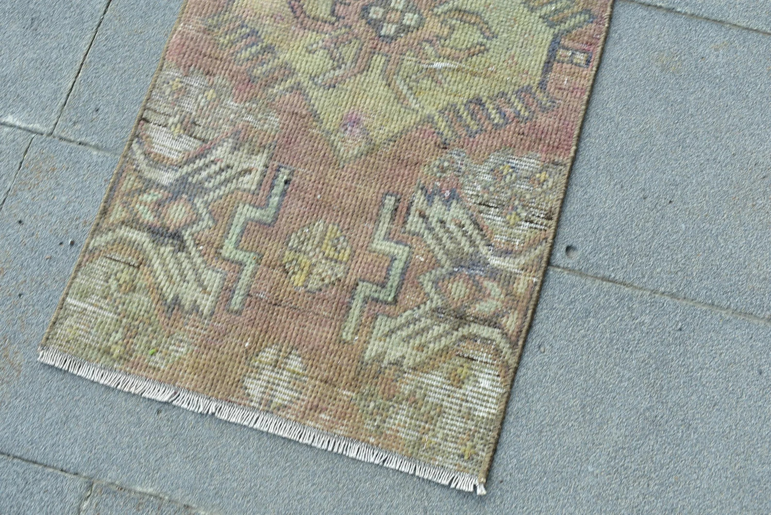 Vintage Turkish Mini Rug 1.3 x 2.6 ft