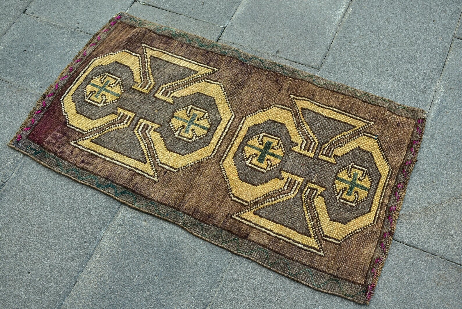 Vintage Turkish Mini Rug 1.7 x 3.1 ft