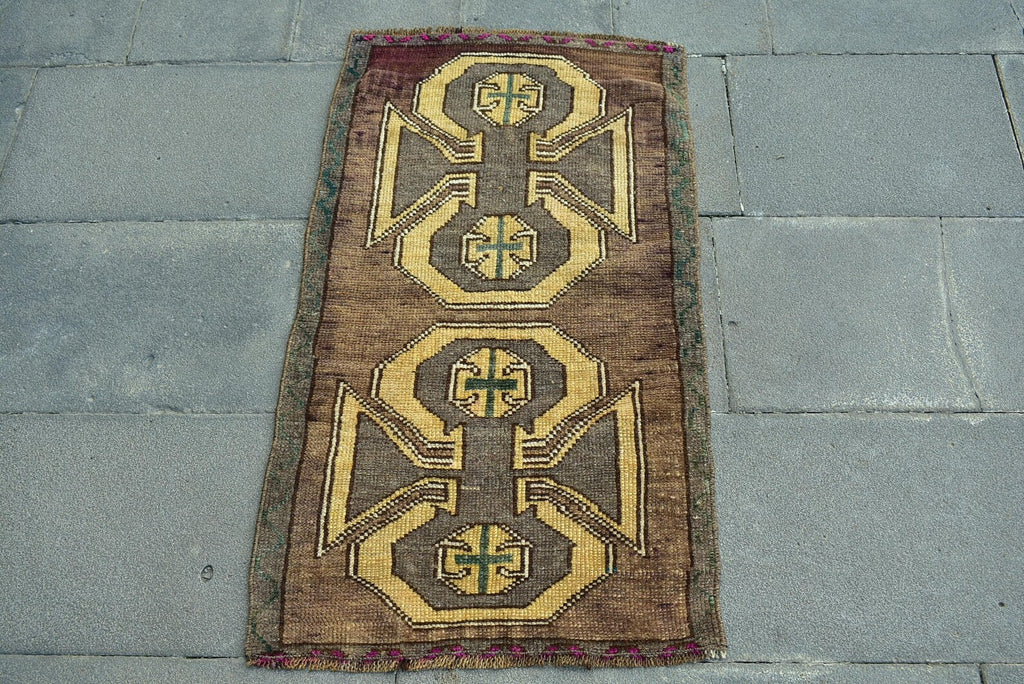 Vintage Turkish Mini Rug 1.7 x 3.1 ft