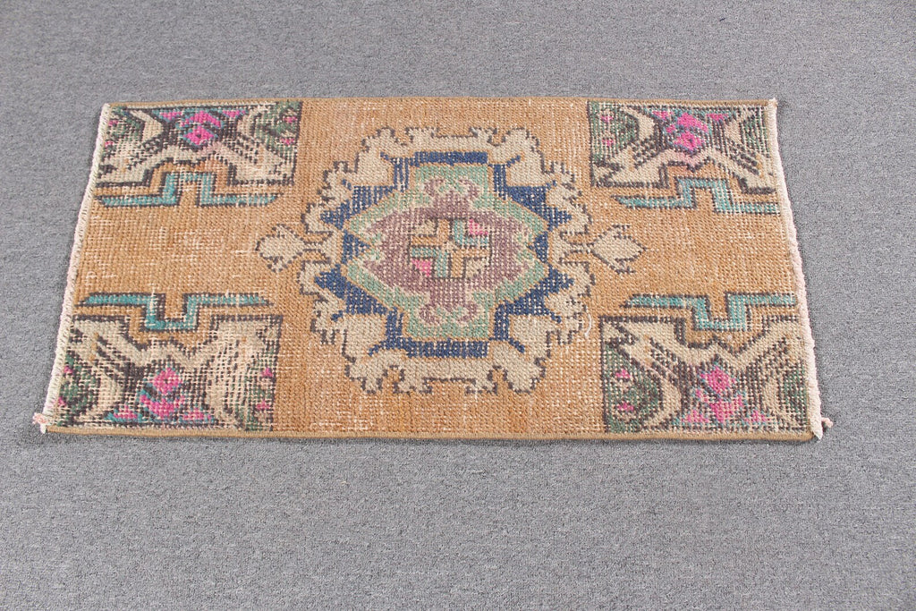 Vintage Turkish Mini Rug 1.3 x 2.6 ft