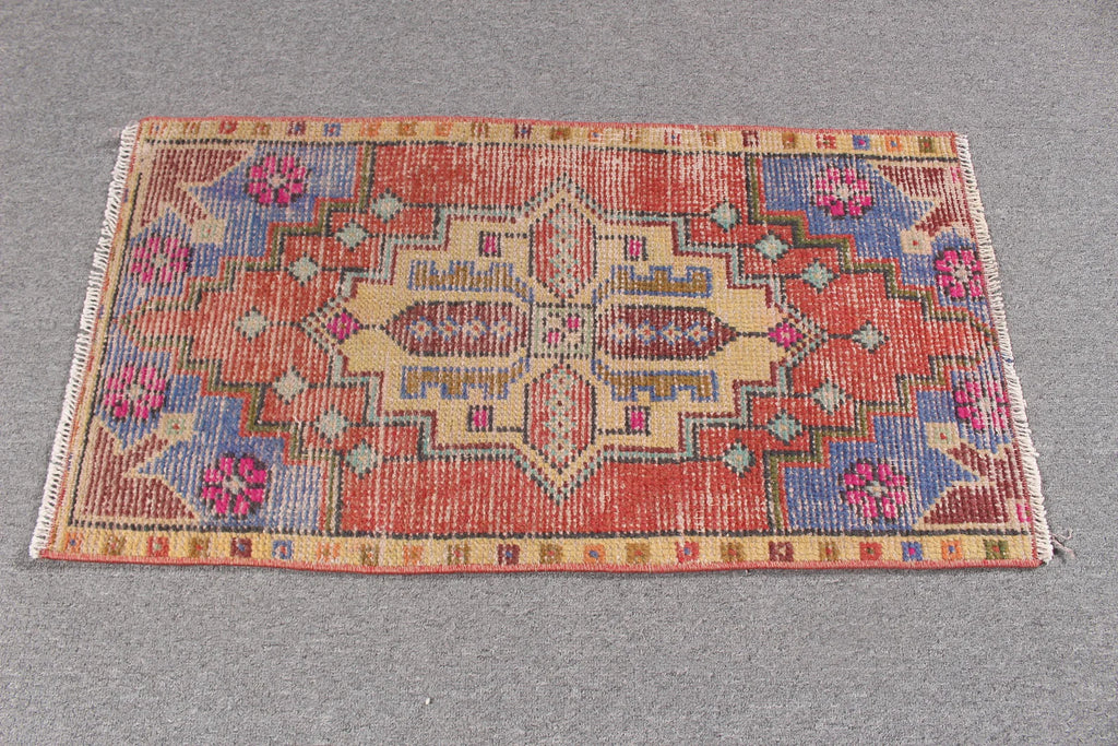 Vintage Turkish Mini Rug 1.4 x 2.7 ft