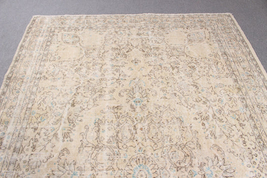 XL Vintage Turkish Accent Area Rug 6.6 x 9.6 ft