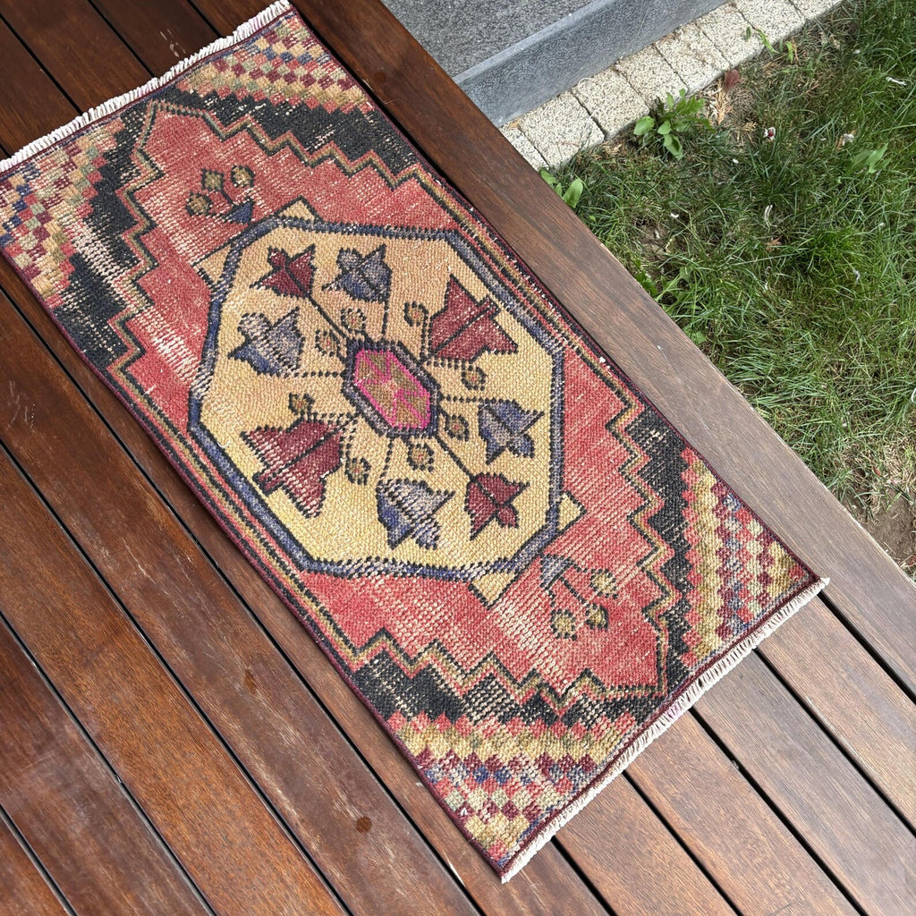 Vintage Turkish Mini Rug 1.4 x 2.9 ft