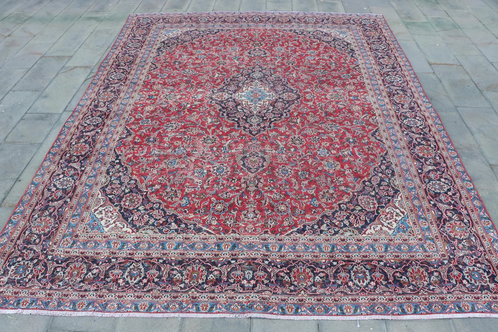 XL Vintage Persian Accent Area Rug  8.9 x 11.8 ft