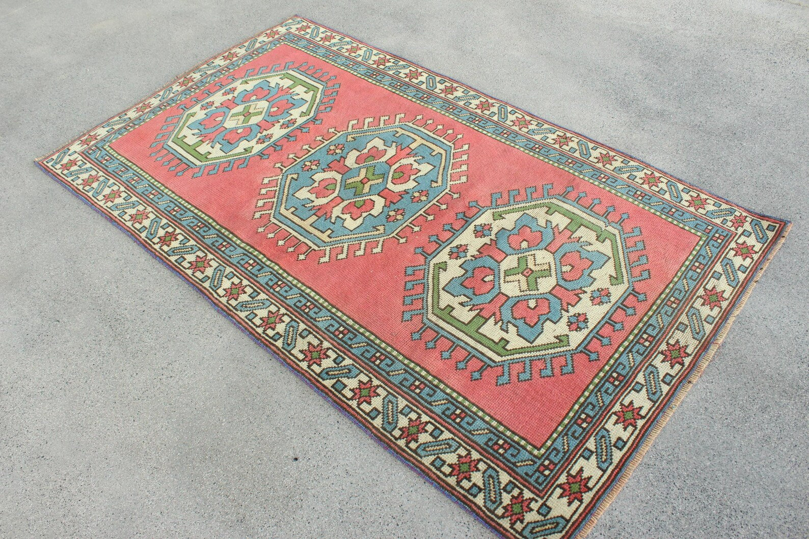 Vintage Turkish Accent Area rug 3.5 x 6 ft