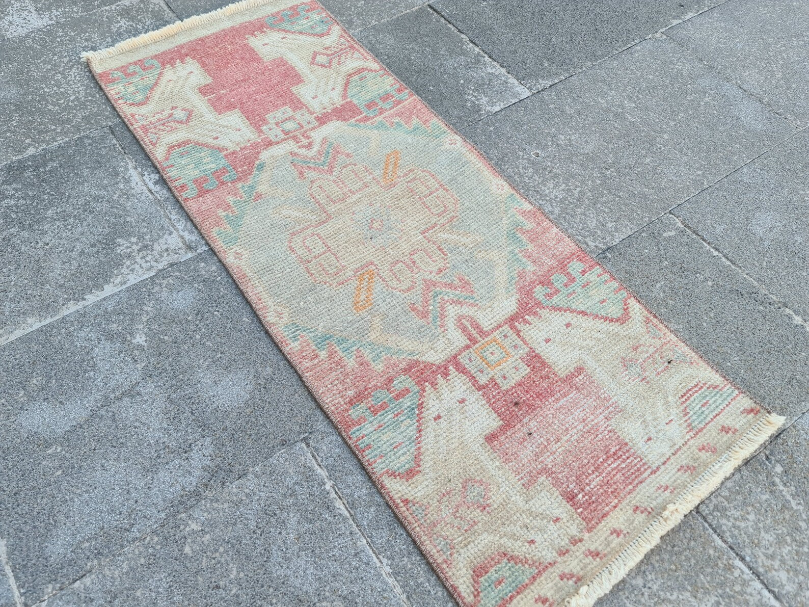 Vintage Turkish Mini Rug 1.6 x 3.2 ft