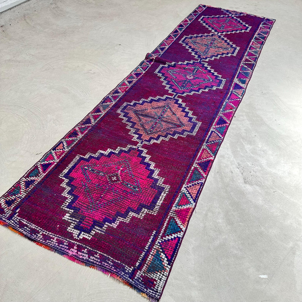 Vintage Turkish Runner Rug 2.9 x 10.4 ft