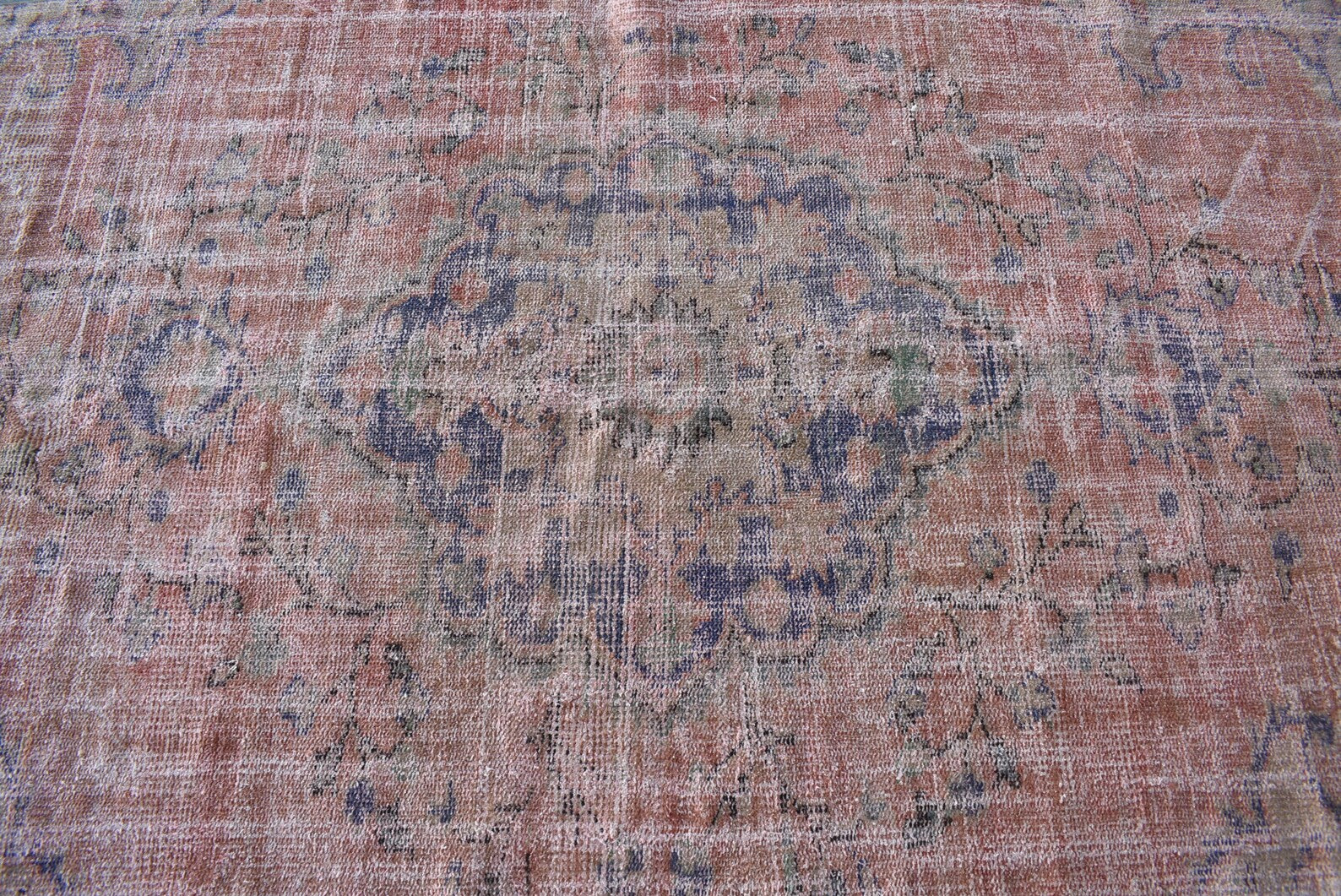 Vintage Turkish Accent Area rug 4.1 x 8.8 ft