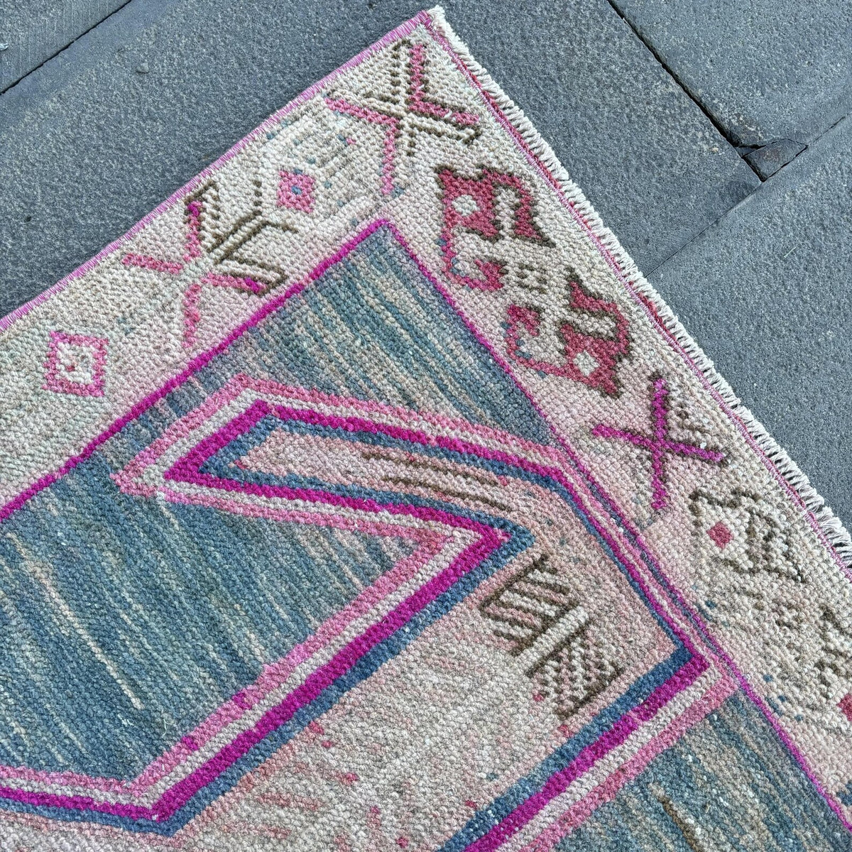 Vintage Persian Runner Rug 2.9 x 10.4 ft