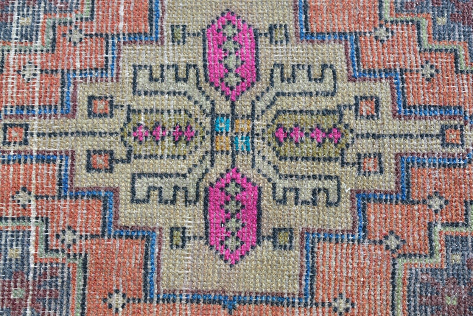 Vintage Turkish Mini Rug 1.5 x 3 ft