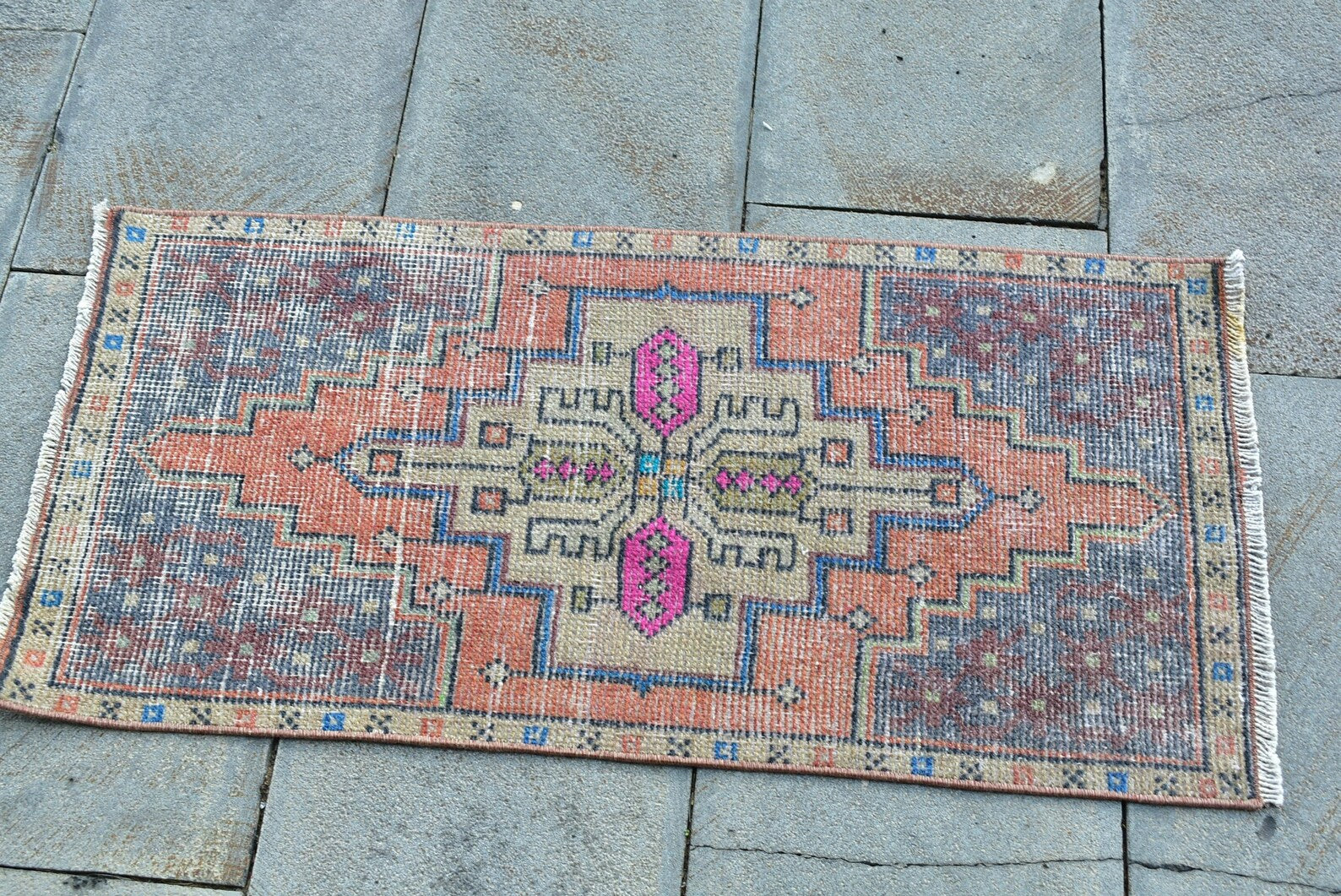 Vintage Turkish Mini Rug 1.5 x 3 ft