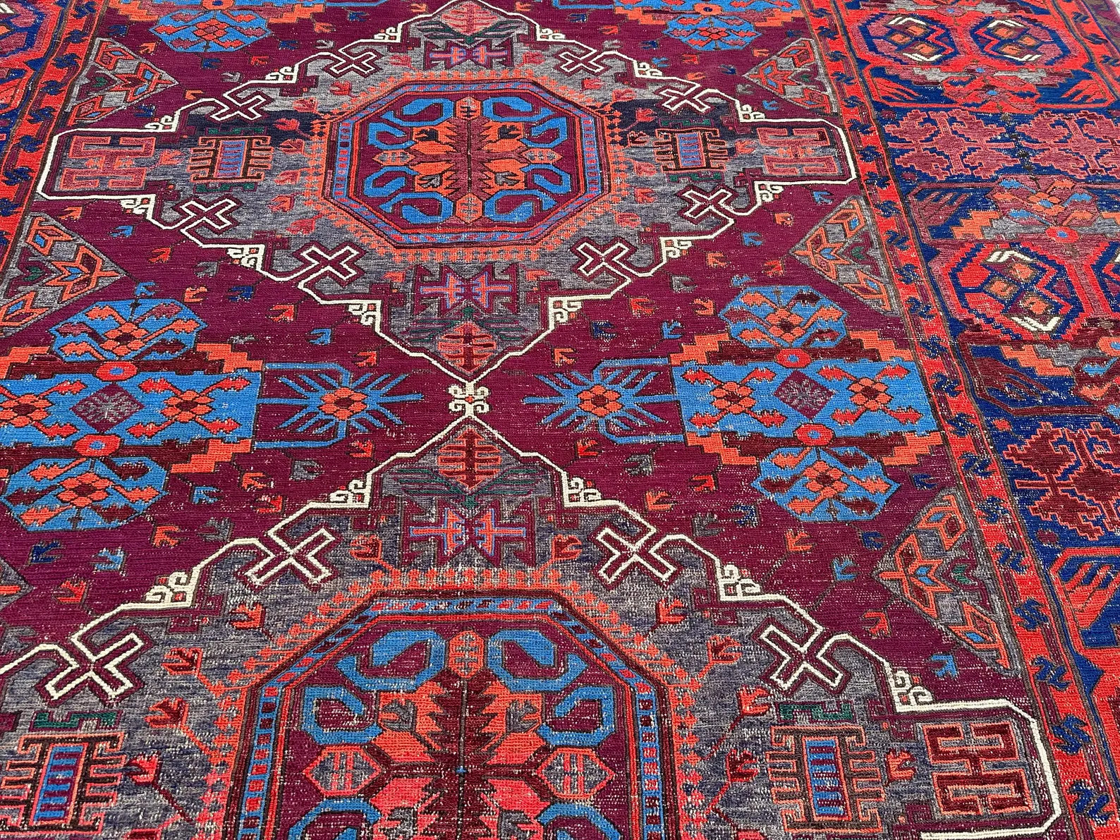 XL Vintage Soumak Accent Area Rug 8.1 x 13.1 ft