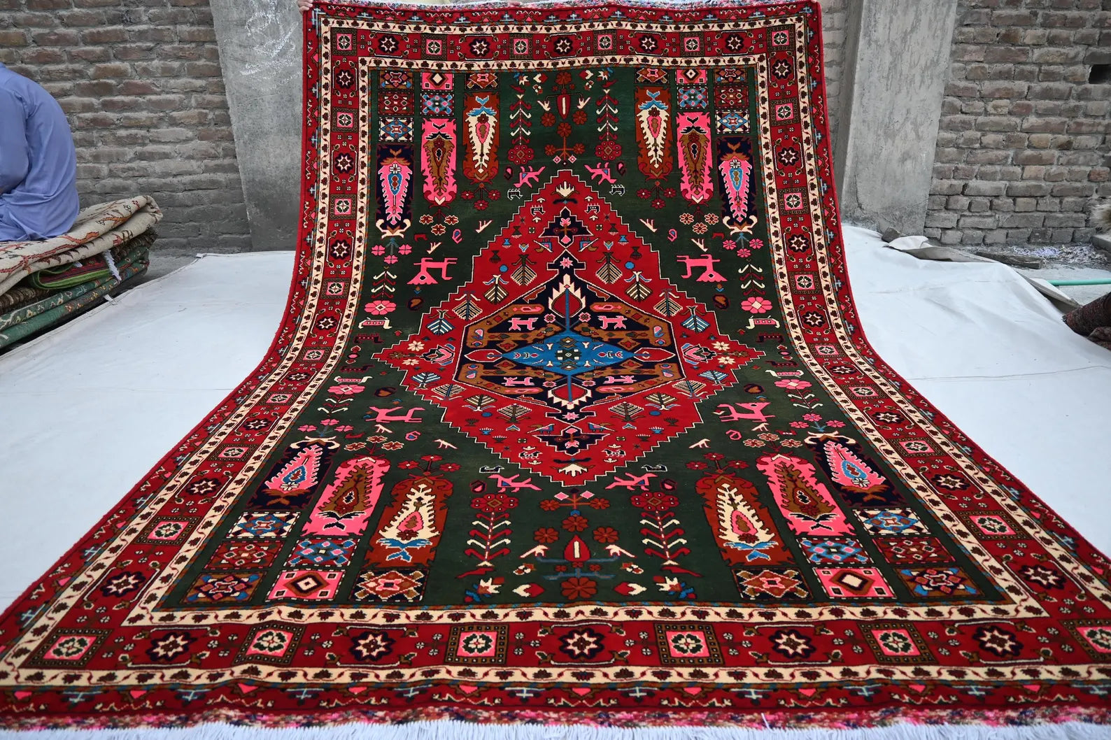 XL Afghan Accent Area rug 6.9 x 10 ft