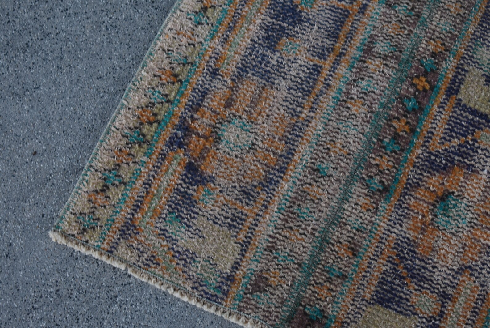 Vintage Turkish Runner Rug 1.7 x 9.6 ft