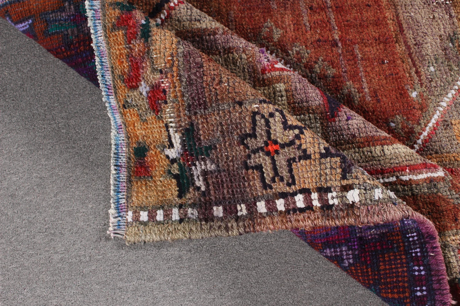 Vintage Turkish Accent Area rug 3.7 x 7.6 ft